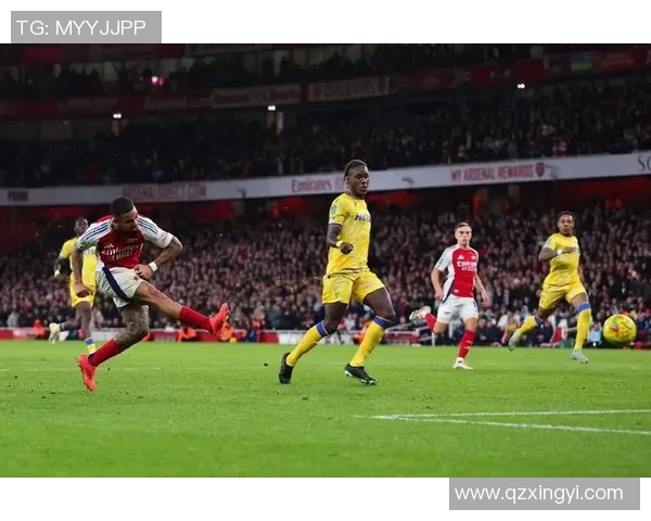 足总杯精彩对决阿森纳逆转多特蒙德帽子戏法引爆全场激情