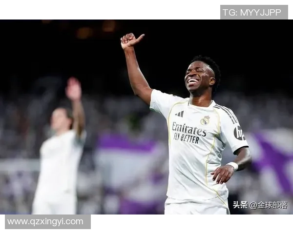 欧联杯激战多特蒙德与皇马战成平局乌龙球引发全场狂欢与转会传闻